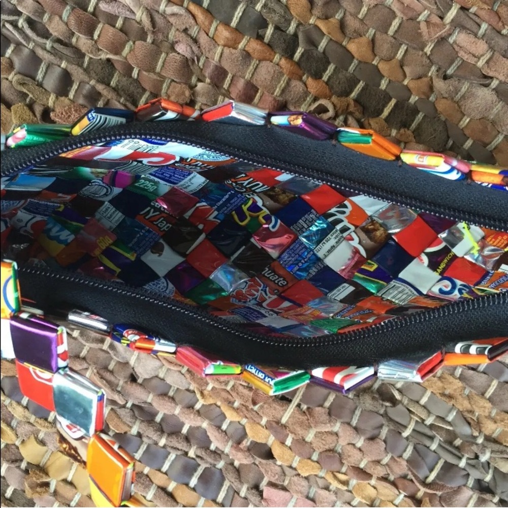 Y2k Girl’s Mexican Candy Wrappers Upcycled Women’s Handbag Handmade Recycled - Picture 4 of 12